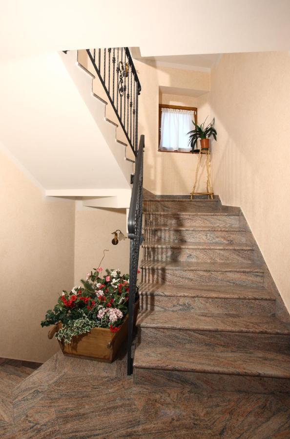 Cime D'oro Aparthotel